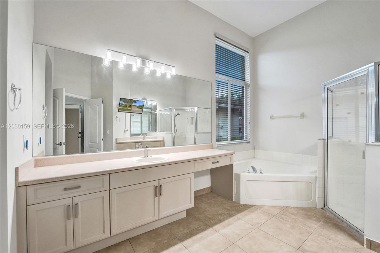 6334 SW 192nd Ave , Unit 6334, Pembroke Pines, FL 33332 Photo