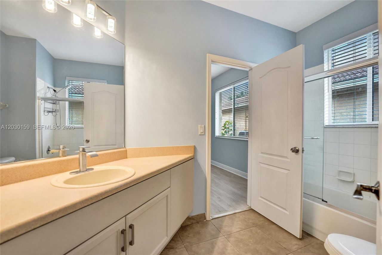 6334 SW 192nd Ave , Unit 6334, Pembroke Pines, FL 33332 Photo