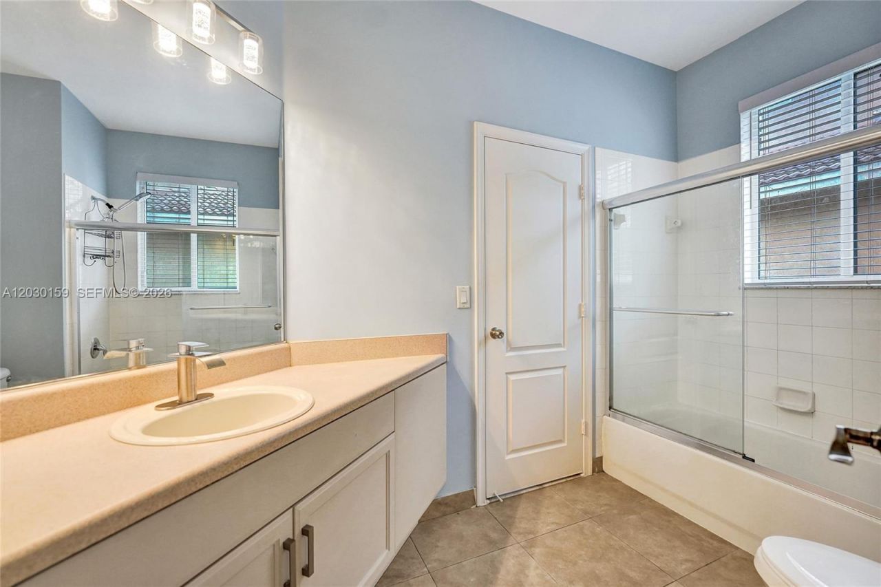 6334 SW 192nd Ave , Unit 6334, Pembroke Pines, FL 33332 Photo