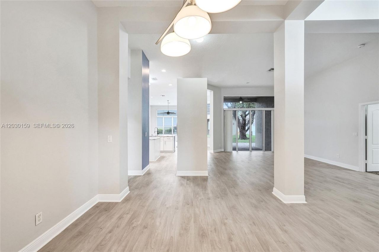 6334 SW 192nd Ave , Unit 6334, Pembroke Pines, FL 33332 Photo