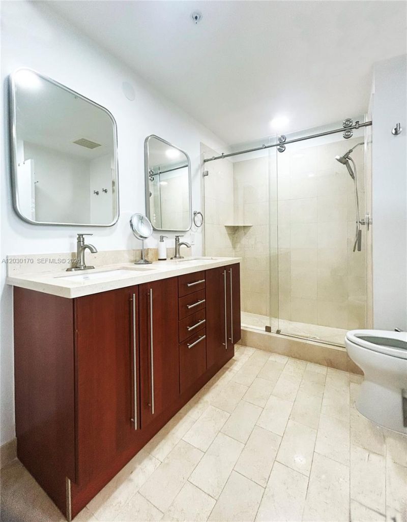 79 SW 12th St, Unit 1710-S, Miami, FL 33130 Photo