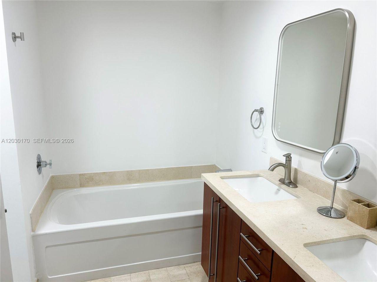 79 SW 12th St, Unit 1710-S, Miami, FL 33130 Photo