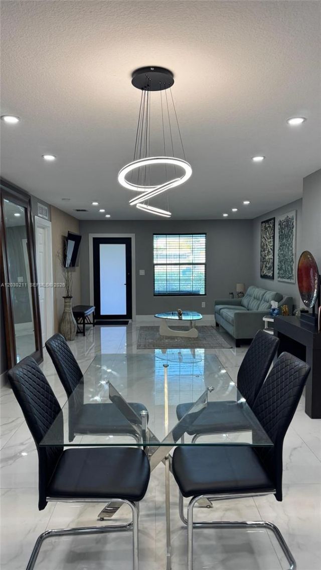50 NE 209th Ter , Miami Gardens, FL 33179 Photo