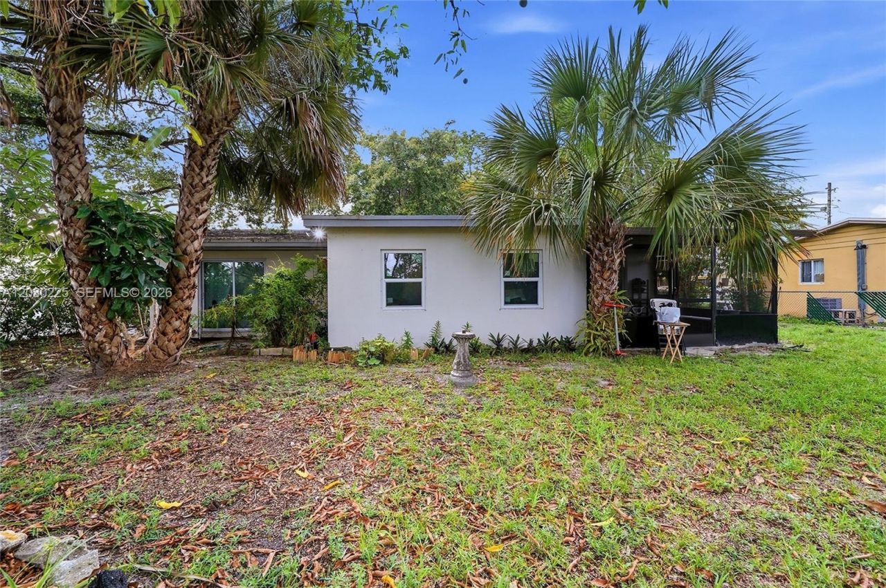 18431 NW 39th Ct , Miami Gardens, FL 33055 Photo