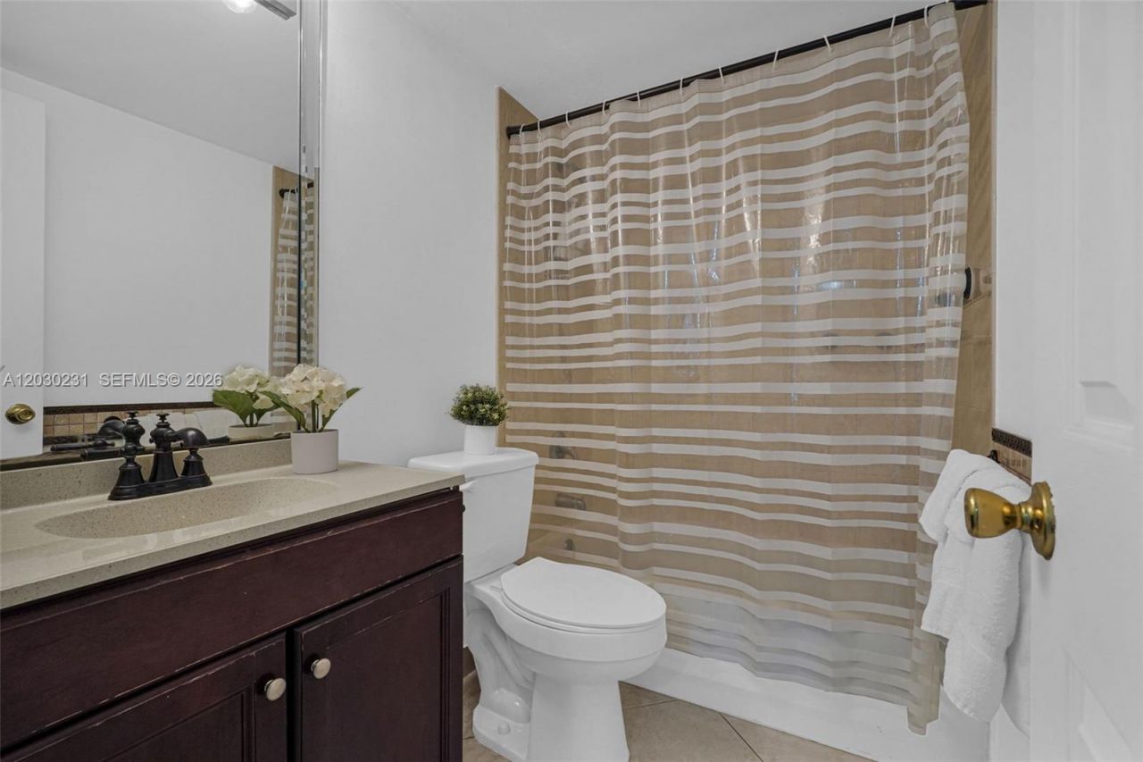 6095 W 18th Ave, Unit S107, Hialeah, FL 33012 Photo