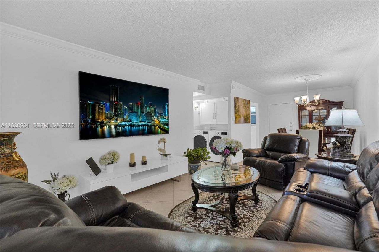 6095 W 18th Ave, Unit S107, Hialeah, FL 33012 Photo