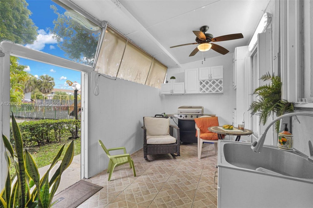 6095 W 18th Ave, Unit S107, Hialeah, FL 33012 Photo