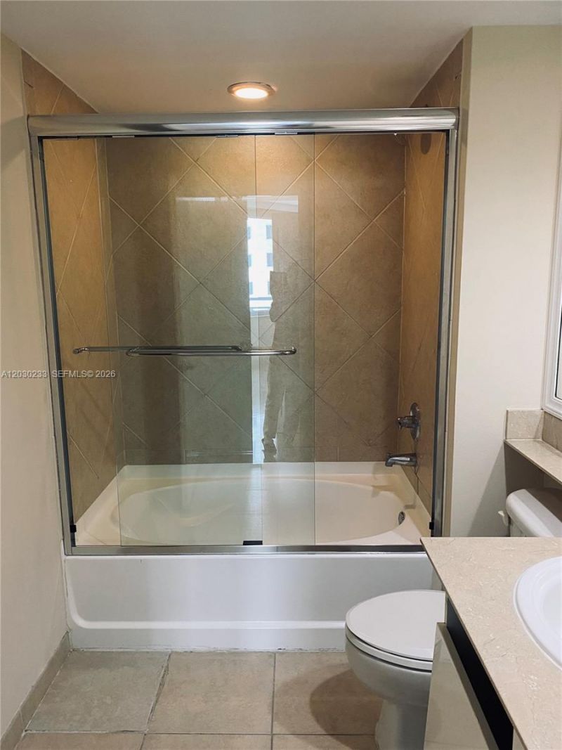 335 S Biscayne Blvd , Unit 2908, Miami, FL 33131 Photo