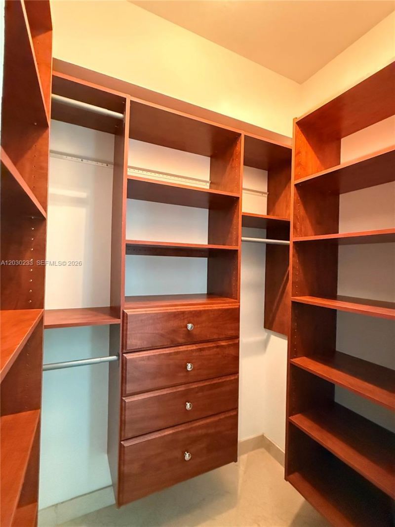 335 S Biscayne Blvd, Unit 2908, Miami, FL 33131 Photo