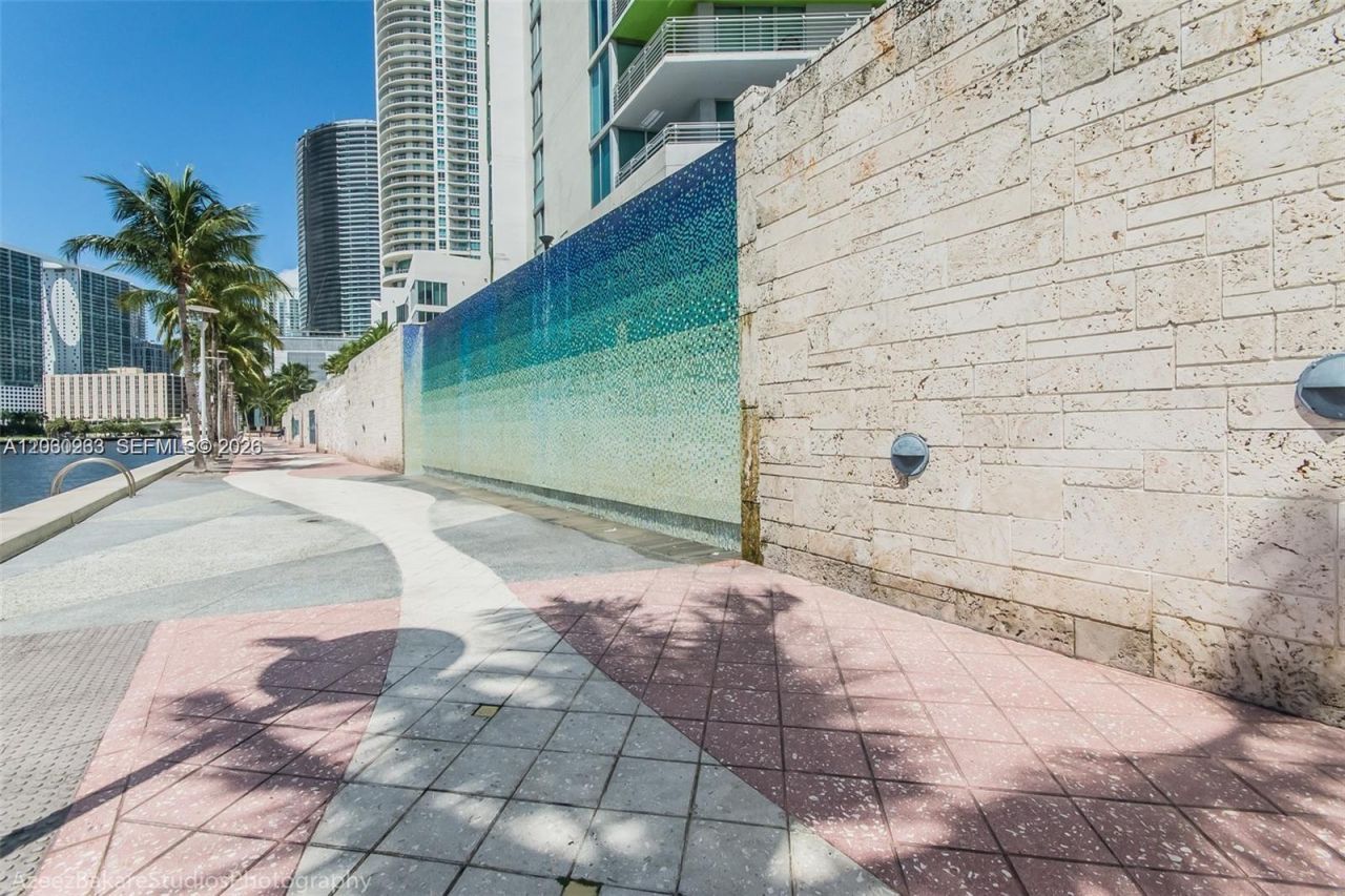 335 S Biscayne Blvd, Unit 2908, Miami, FL 33131 Photo