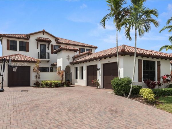 2860 NW 82nd Way , Unit 2860, Cooper City, FL 33024