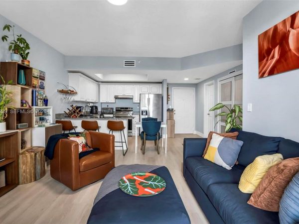 3500 Coral Way , Unit PH111, Miami, FL 33145