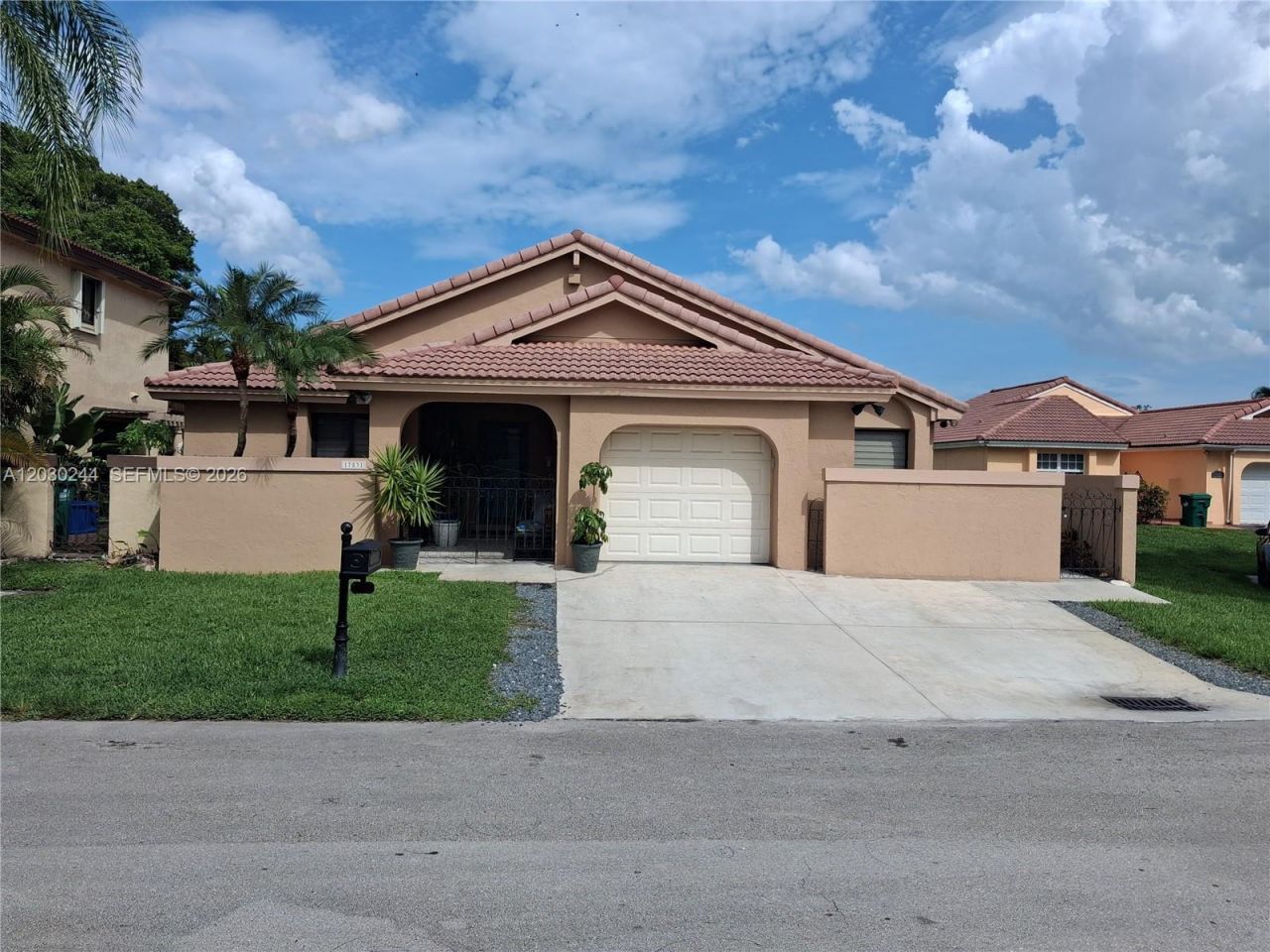 Please Call For Address, Hialeah, FL 33015 Photo