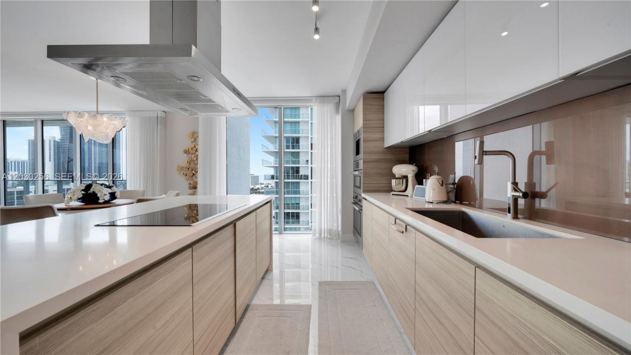 330 Sunny Isles Blvd , Unit 5-1107, Sunny Isles Beach, FL 33160 Photo