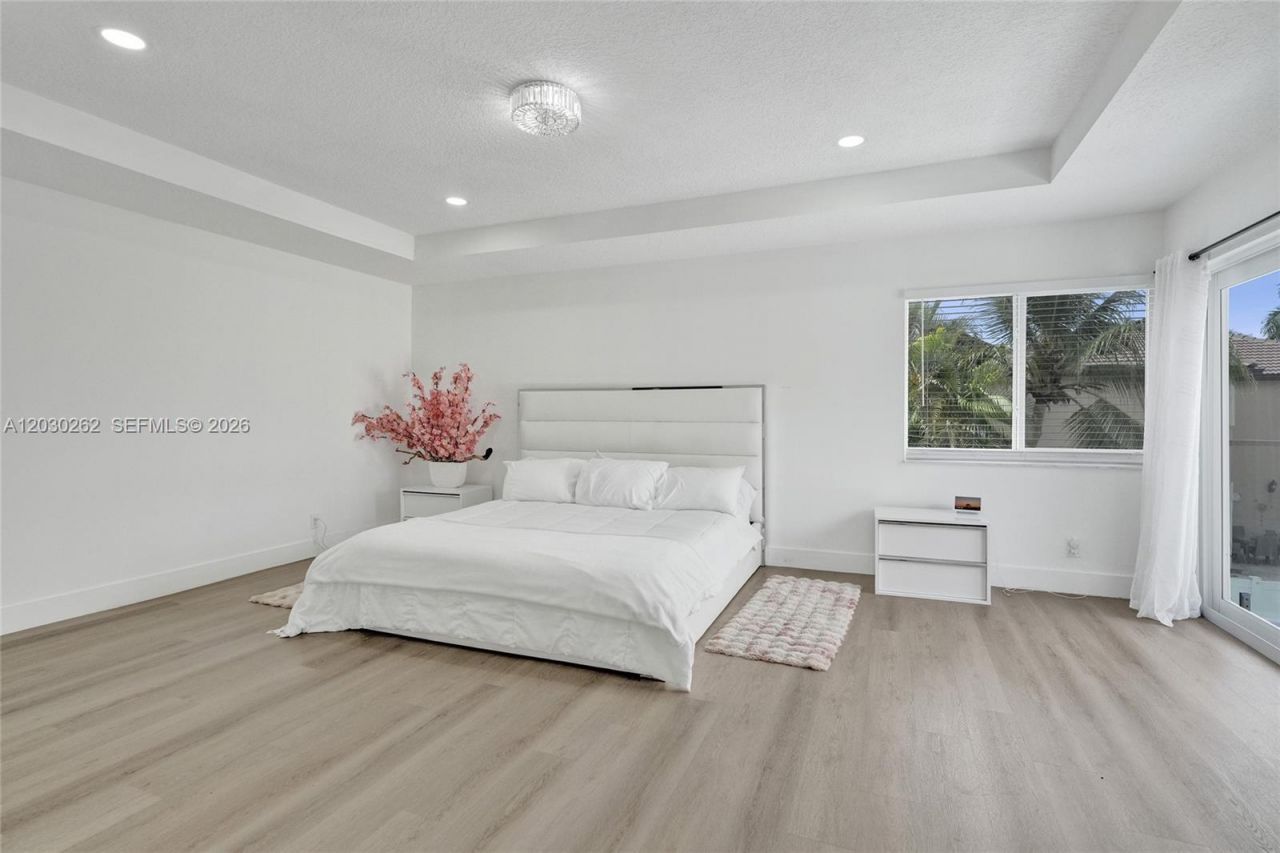 16180 SW 14th St , Pembroke Pines, FL 33027 Photo