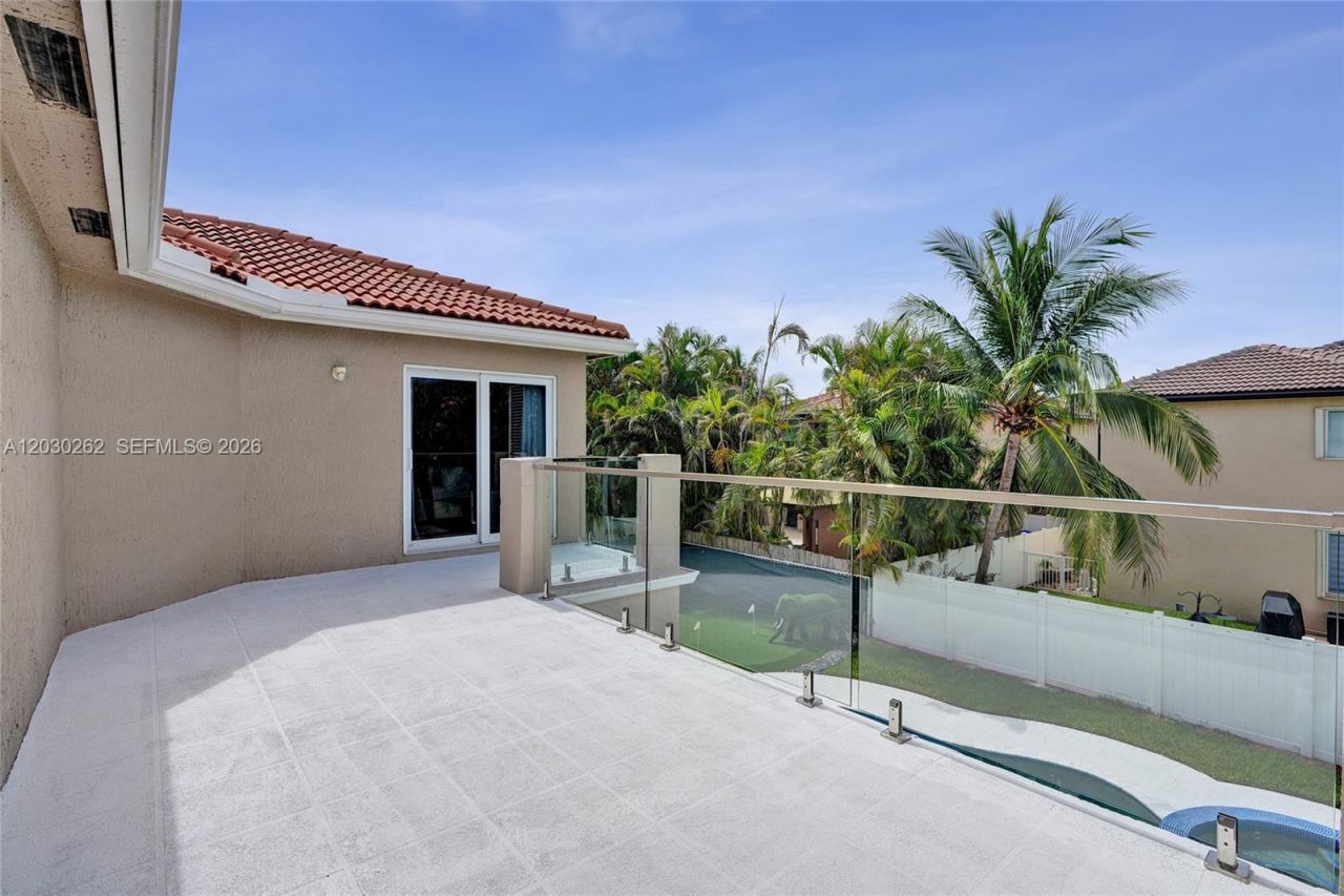 16180 SW 14th St , Pembroke Pines, FL 33027 Photo
