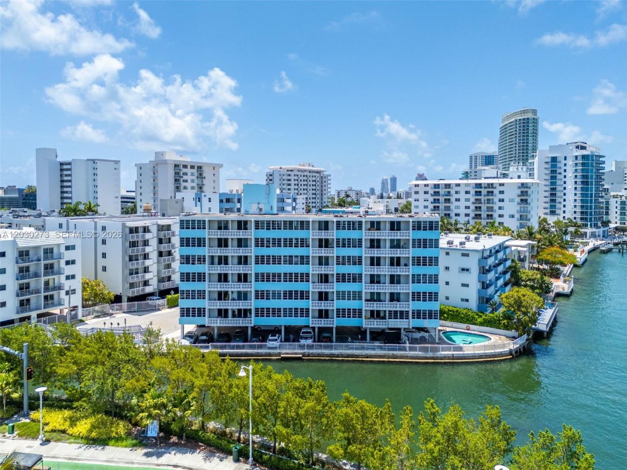 1670 Lincoln Ct , Unit 2B, Miami Beach, FL 33139 Photo