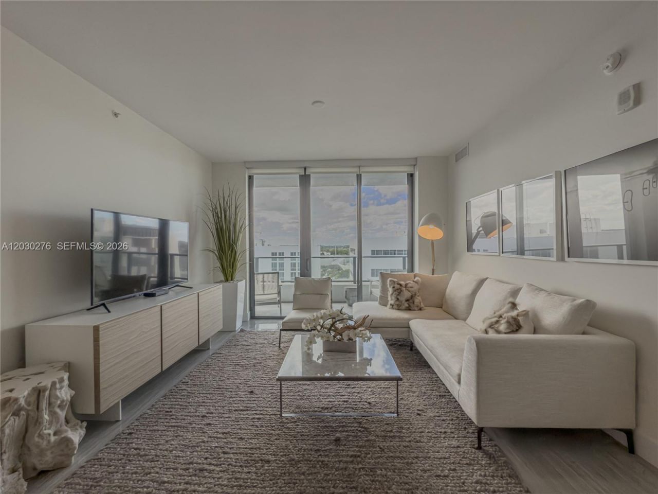 2960 NE 207th St , Unit 1104, Aventura, FL 33180 Photo