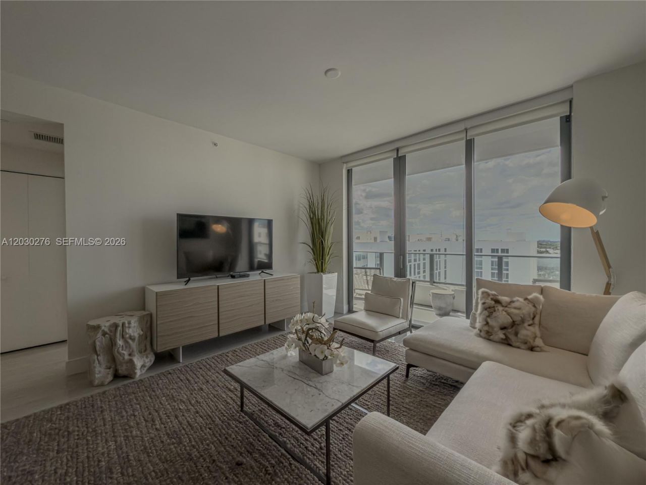 2960 NE 207th St , Unit 1104, Aventura, FL 33180 Photo