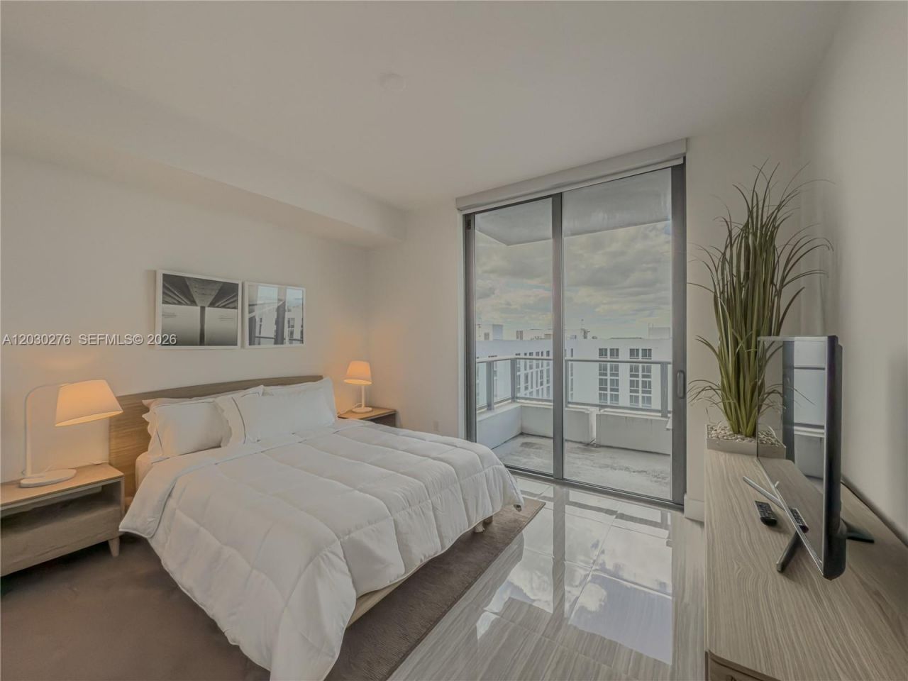 2960 NE 207th St , Unit 1104, Aventura, FL 33180 Photo