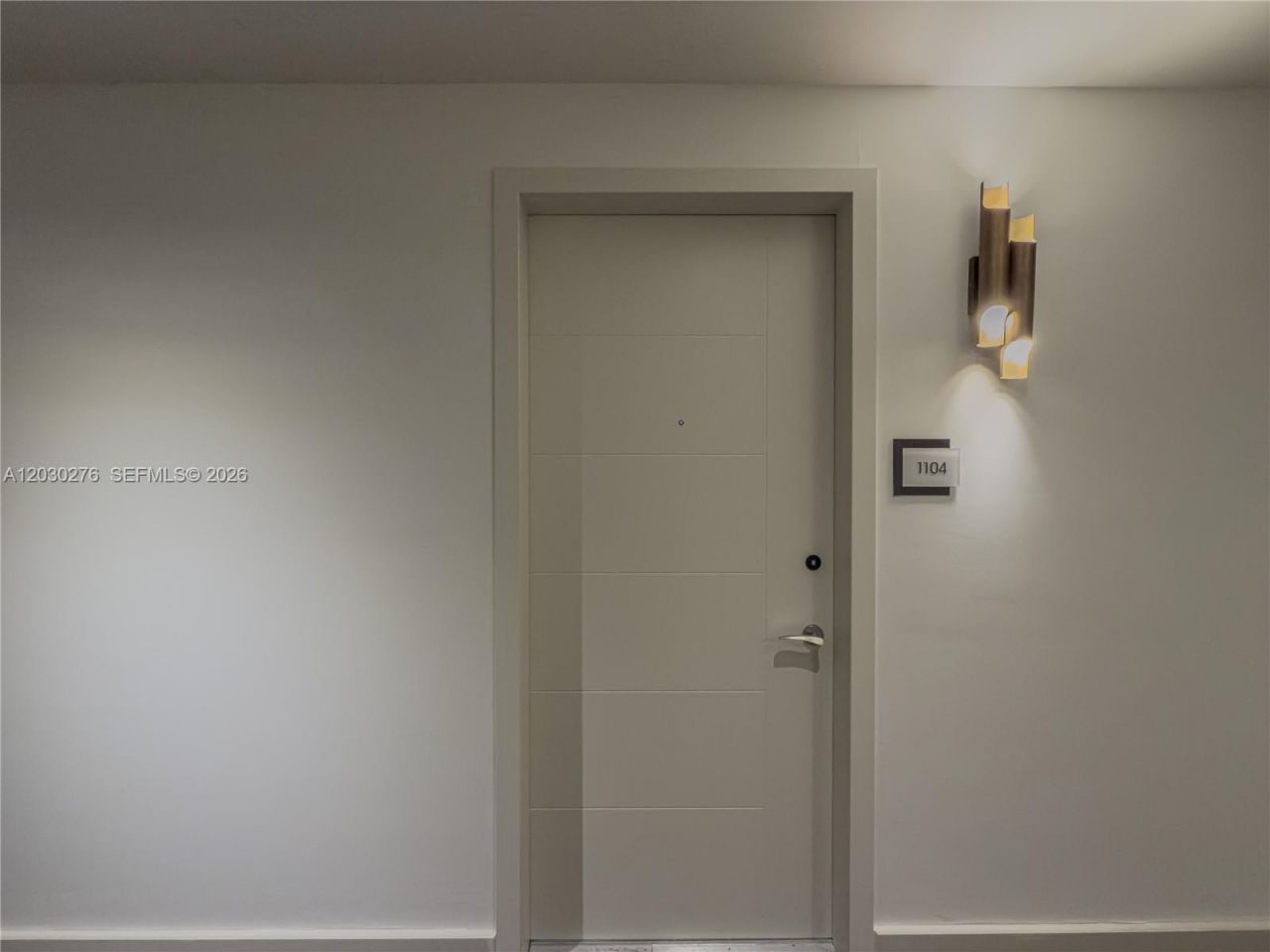 2960 NE 207th St , Unit 1104, Aventura, FL 33180 Photo