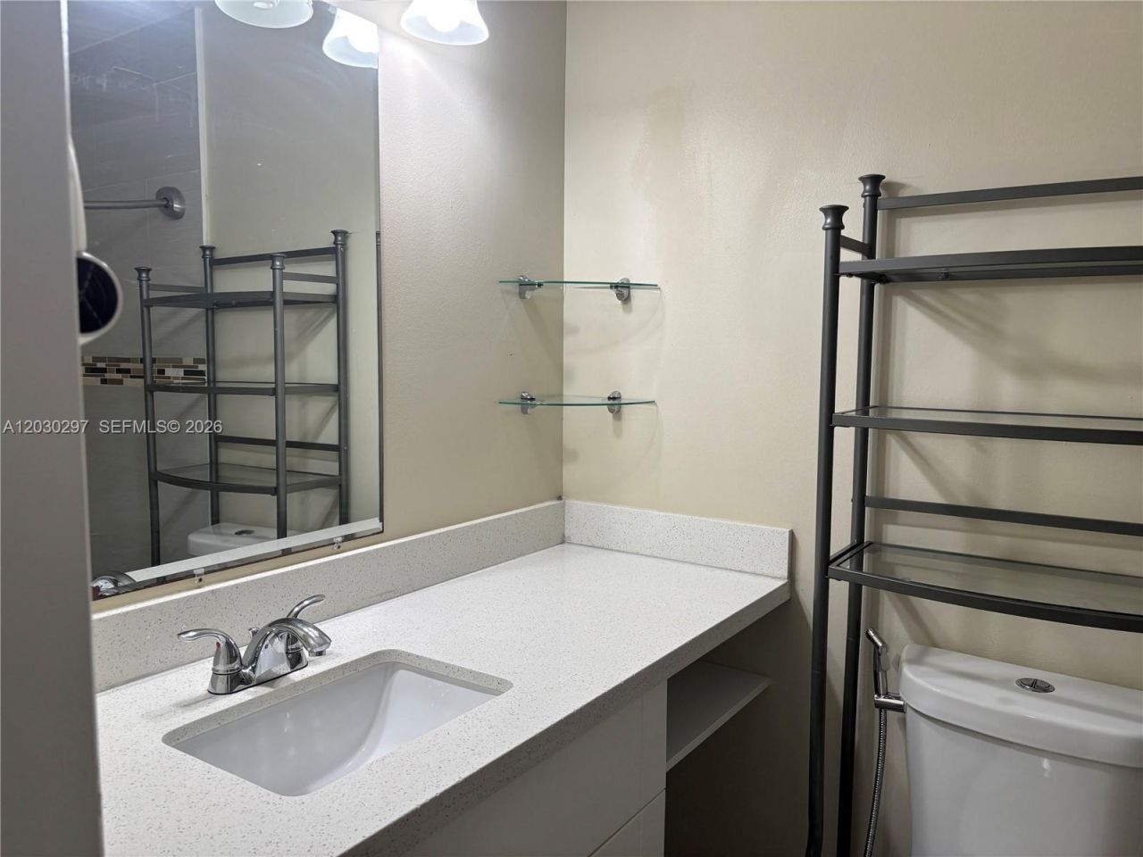 100 Gate Rd , Unit 3-63, Hollywood, FL 33024 Photo