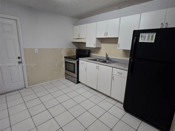 5880 NW 19th Ct, Unit 5888, Lauderhill, FL 33313