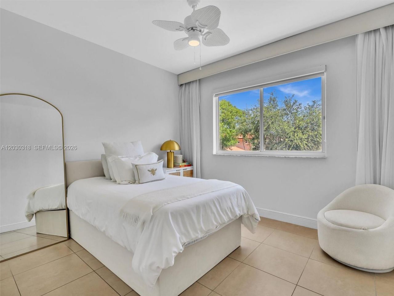 8052 NW 161st Ter, Miami Lakes, FL 33016 Photo