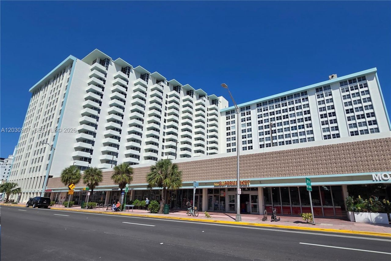 2899 Collins Ave , Unit 642, Miami Beach, FL 33140 Photo