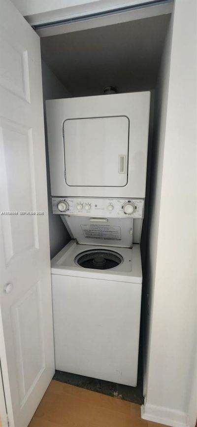 3300 NE 191st St , Unit 818, Aventura, FL 33180 Photo