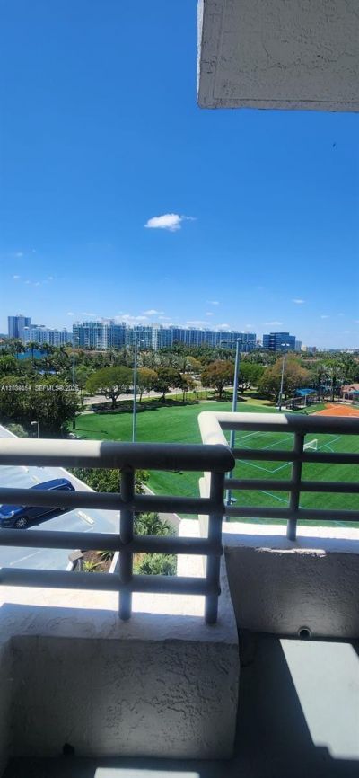 3300 NE 191st St , Unit 818, Aventura, FL 33180 Photo