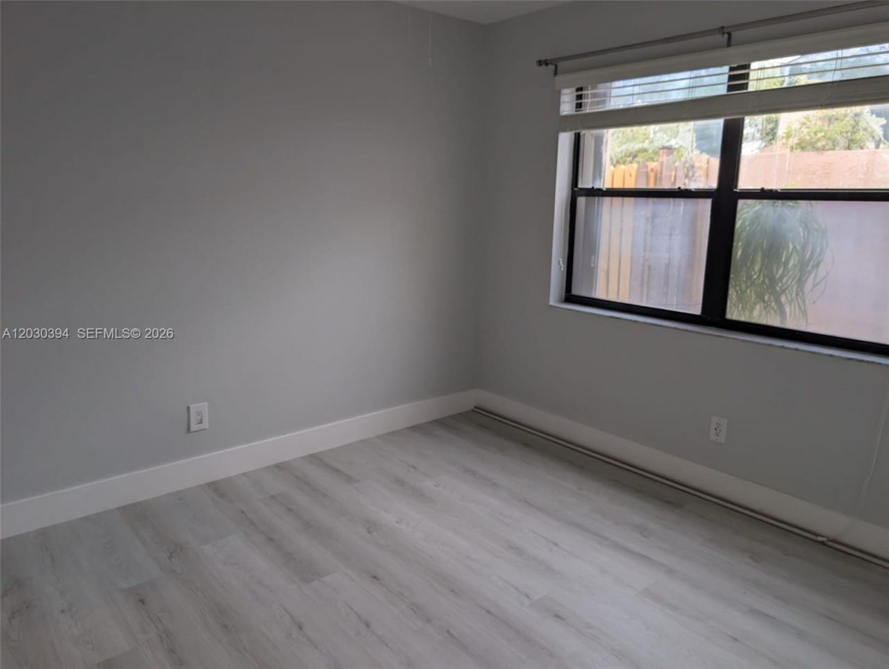 1300 NW 122nd Ter , Pembroke Pines, FL 33026 Photo