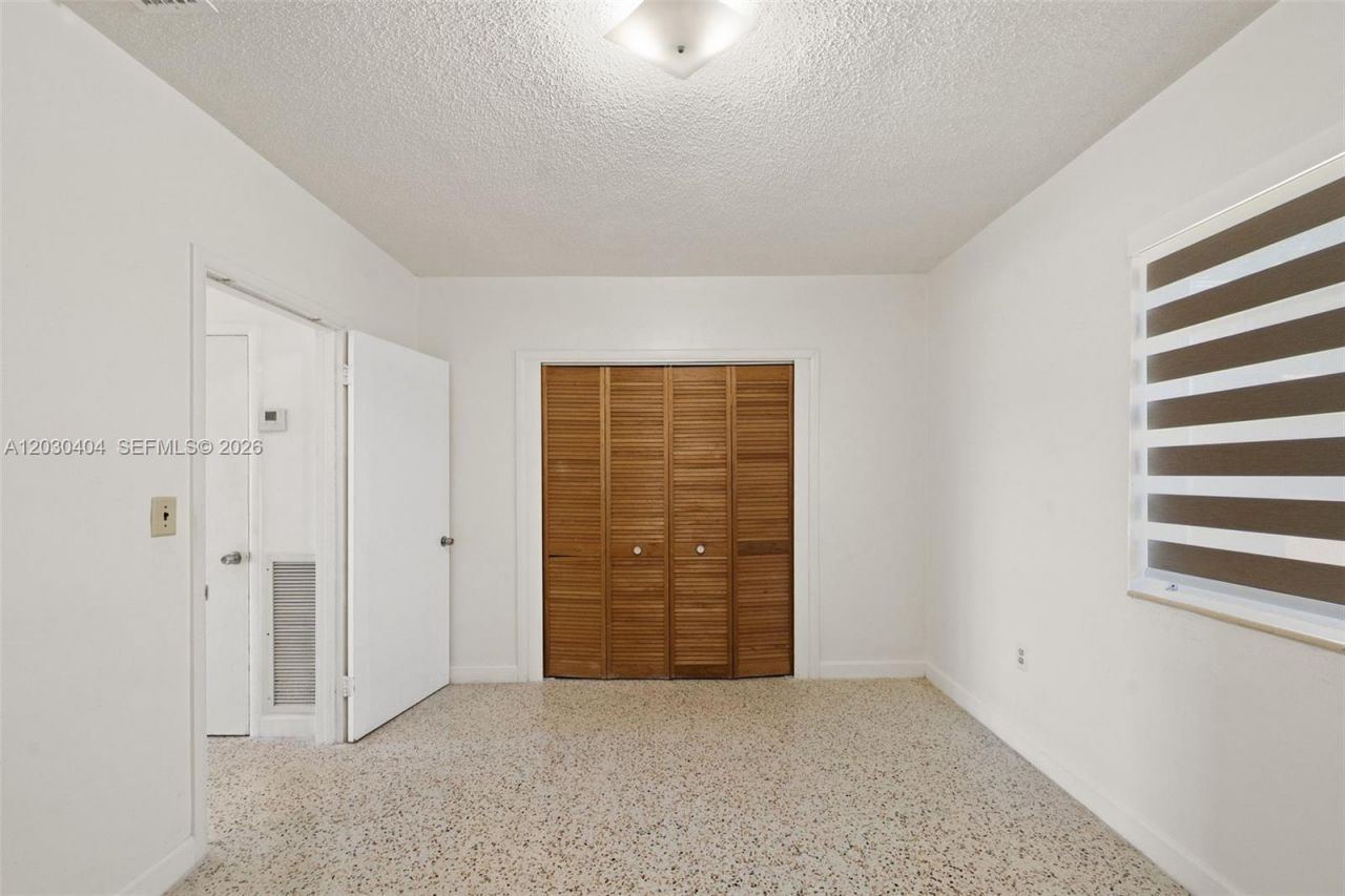 3211 NW 13th Ter , Unit 3211, Miami, FL 33125 Photo