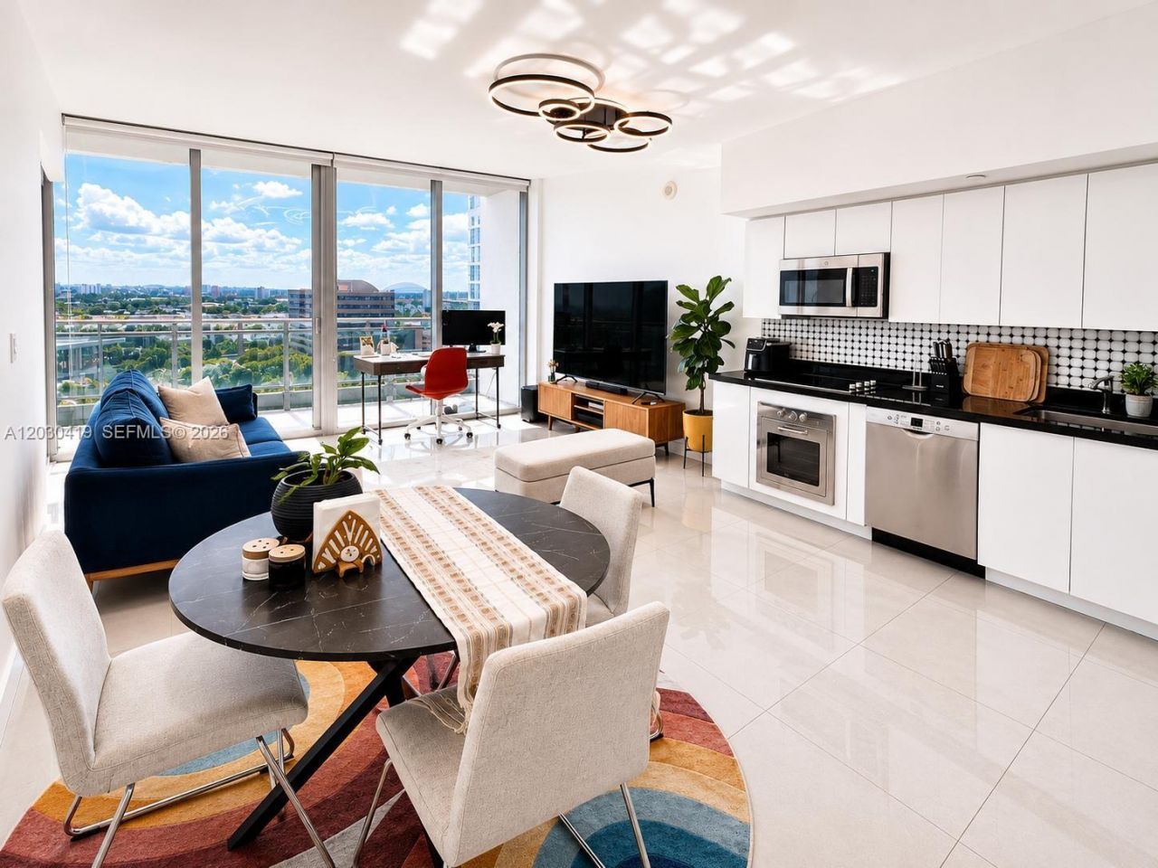 92 SW 3rd St , Unit 1508, Miami, FL 33130 Photo