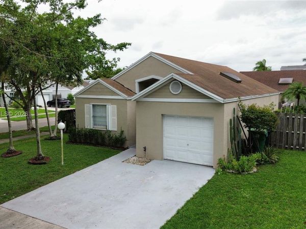 12713 SW 146th Ln , Miami, FL 33186