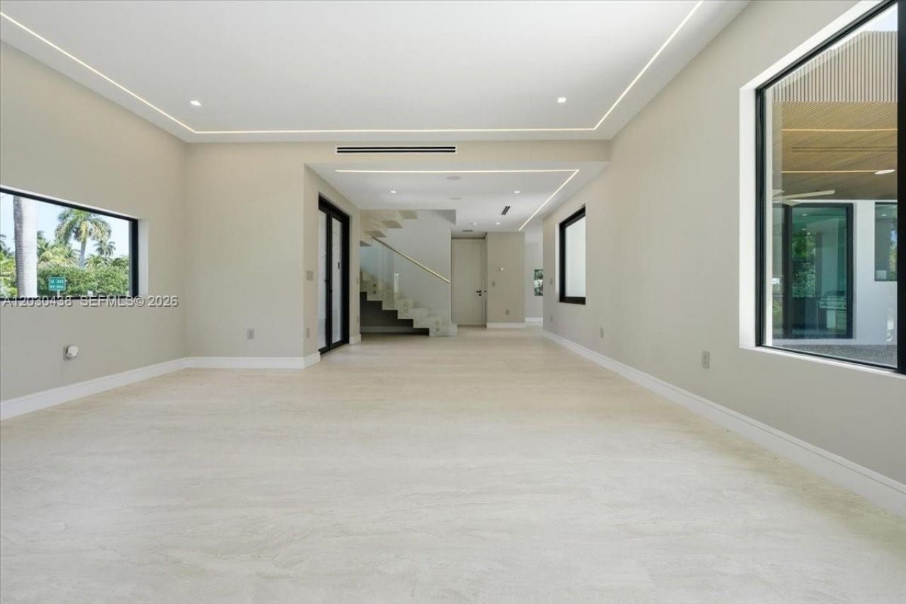 1380 Hollywood Blvd , Hollywood, FL 33019 Photo