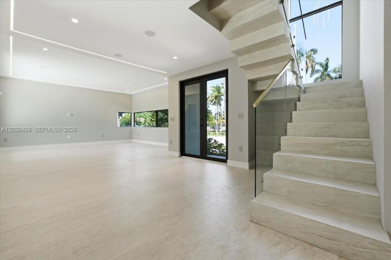 1380 Hollywood Blvd, Hollywood, FL 33019 Photo