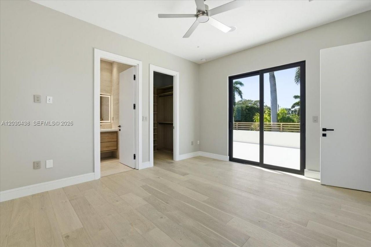 1380 Hollywood Blvd, Hollywood, FL 33019 Photo