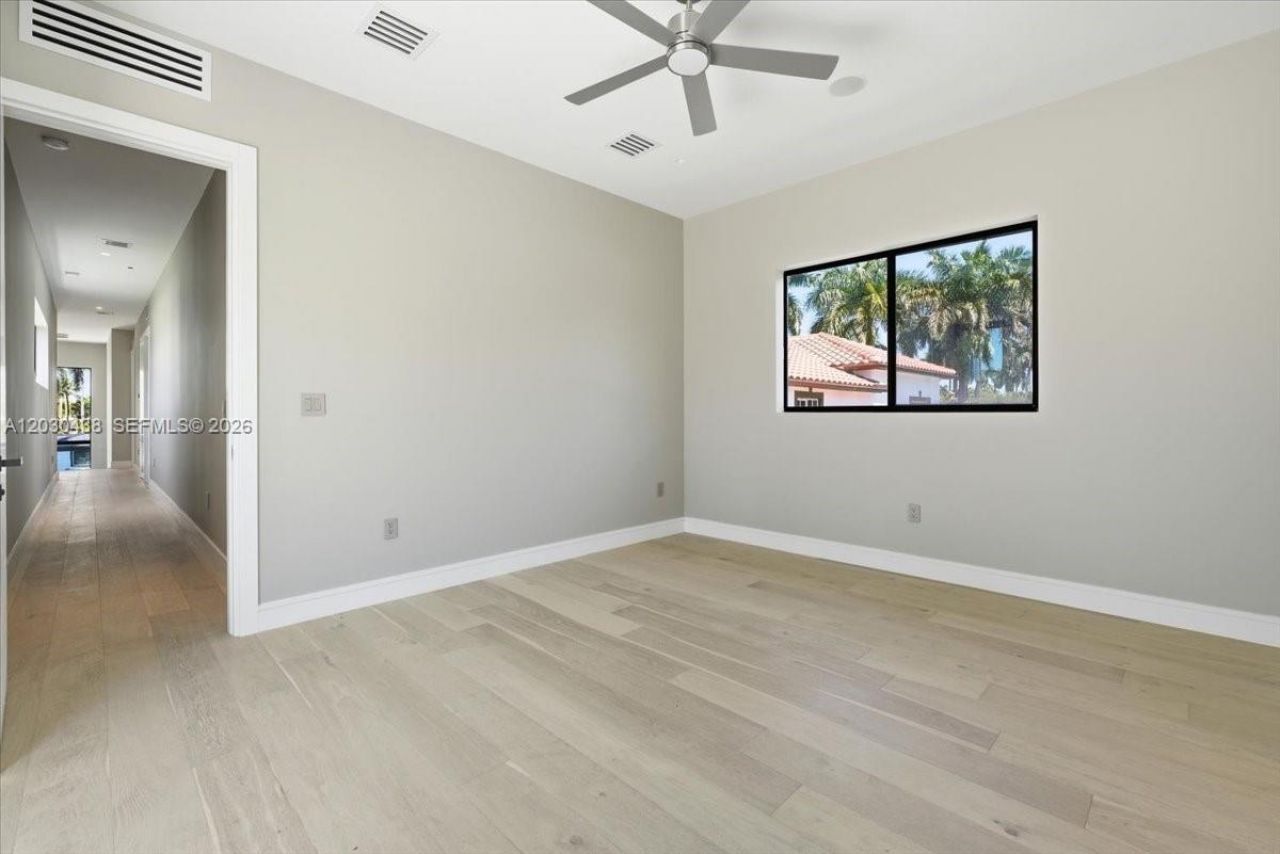 1380 Hollywood Blvd, Hollywood, FL 33019 Photo