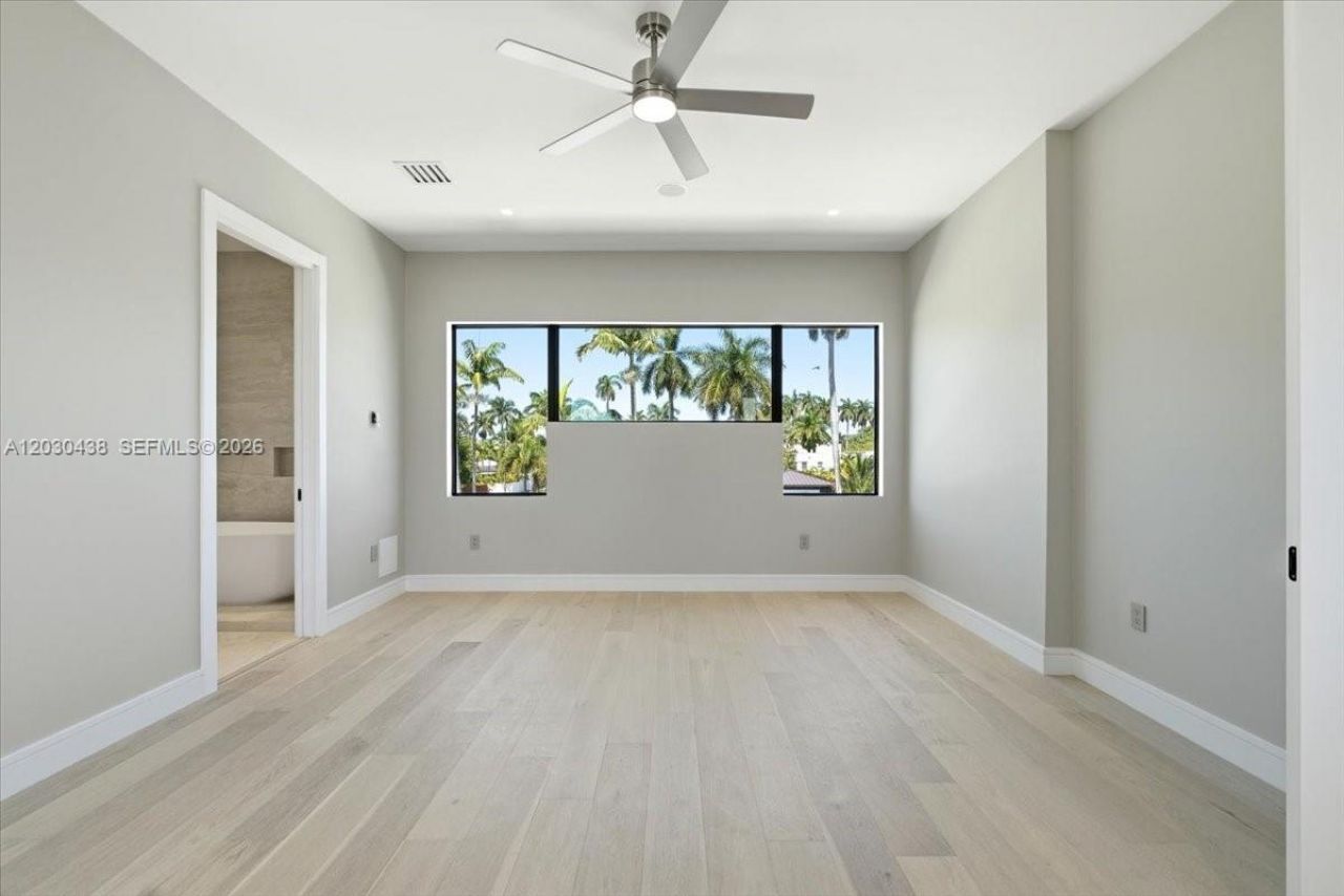 1380 Hollywood Blvd, Hollywood, FL 33019 Photo