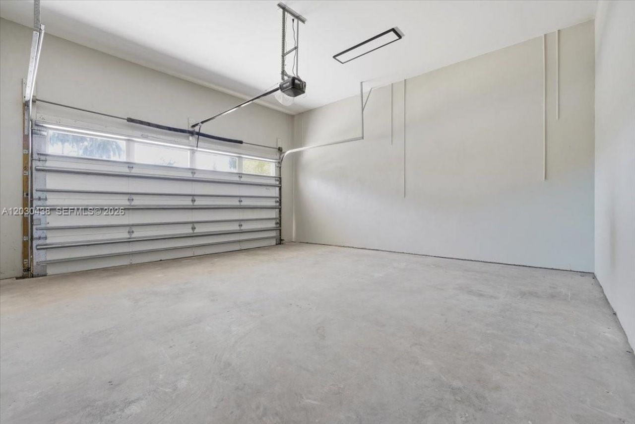 1380 Hollywood Blvd, Hollywood, FL 33019 Photo