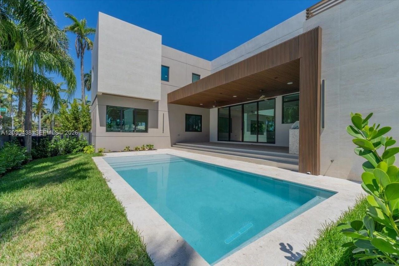 1380 Hollywood Blvd, Hollywood, FL 33019 Photo