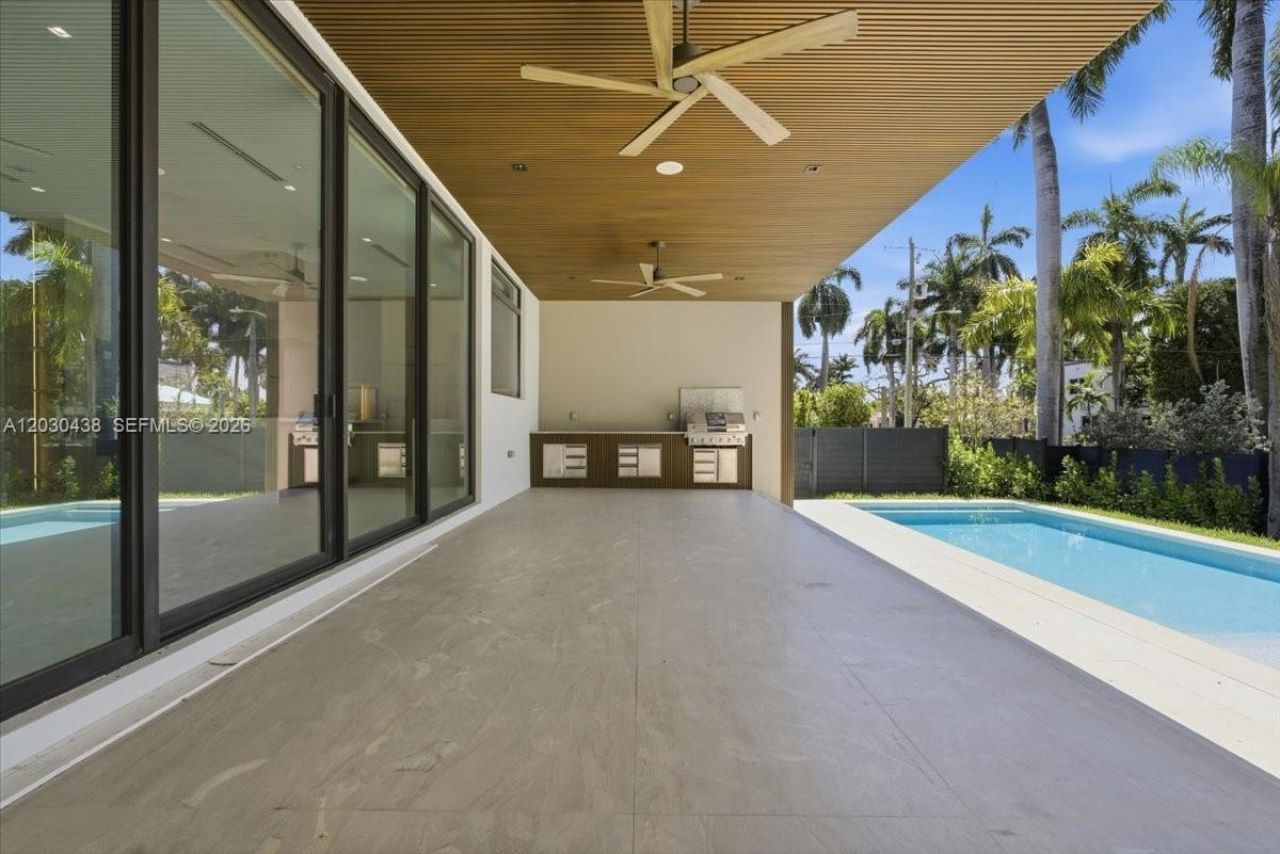 1380 Hollywood Blvd, Hollywood, FL 33019 Photo