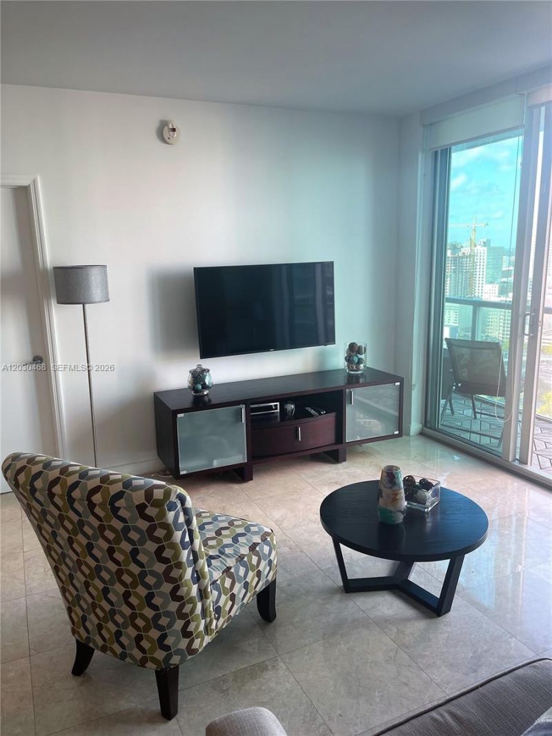 500 Brickell Ave , Unit 3105, Miami, FL 33131 Photo