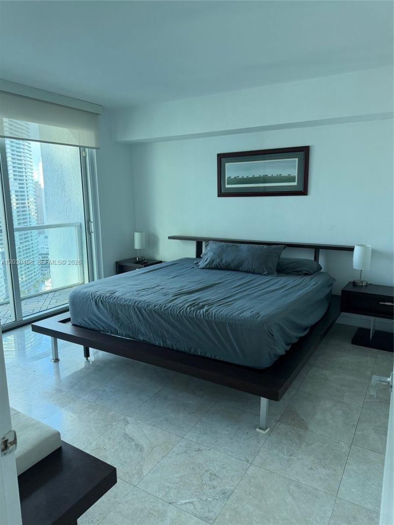 500 Brickell Ave , Unit 3105, Miami, FL 33131 Photo