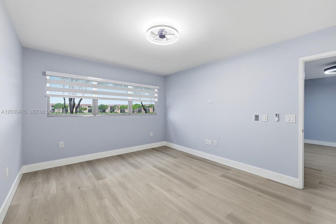 550 SW 138th Ave , Unit 206K, Pembroke Pines, FL 33027 Photo