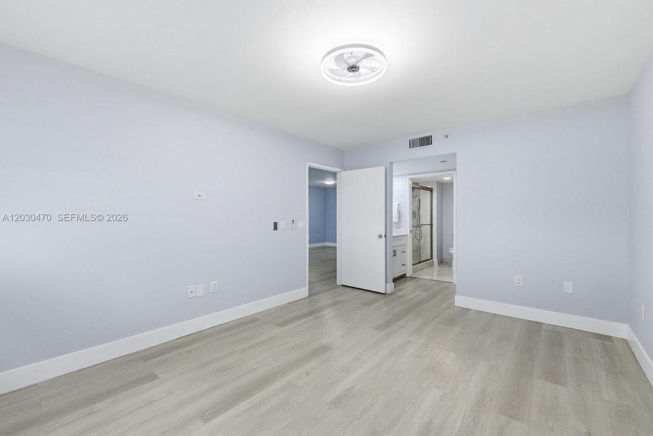 550 SW 138th Ave , Unit 206K, Pembroke Pines, FL 33027 Photo
