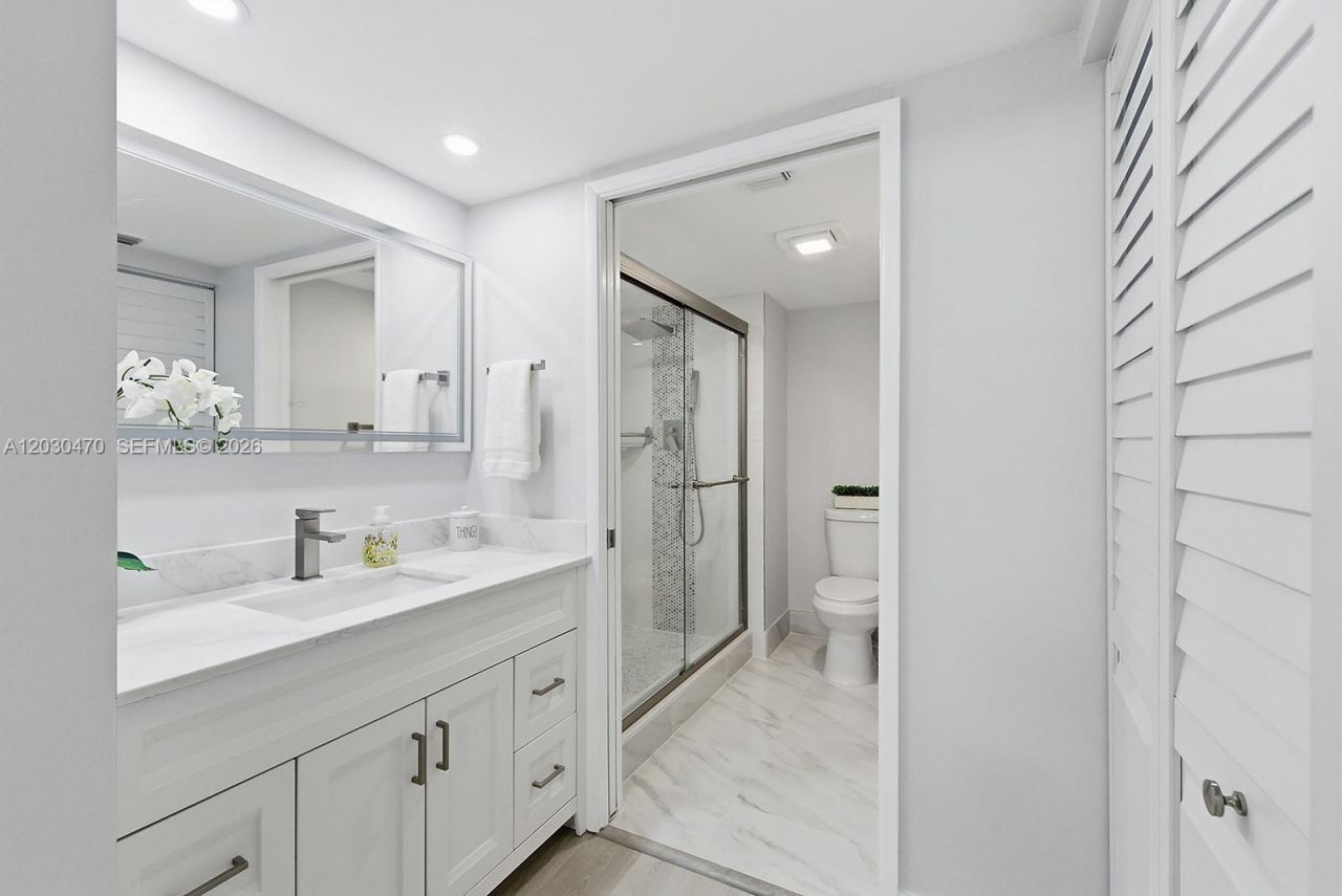 550 SW 138th Ave , Unit 206K, Pembroke Pines, FL 33027 Photo