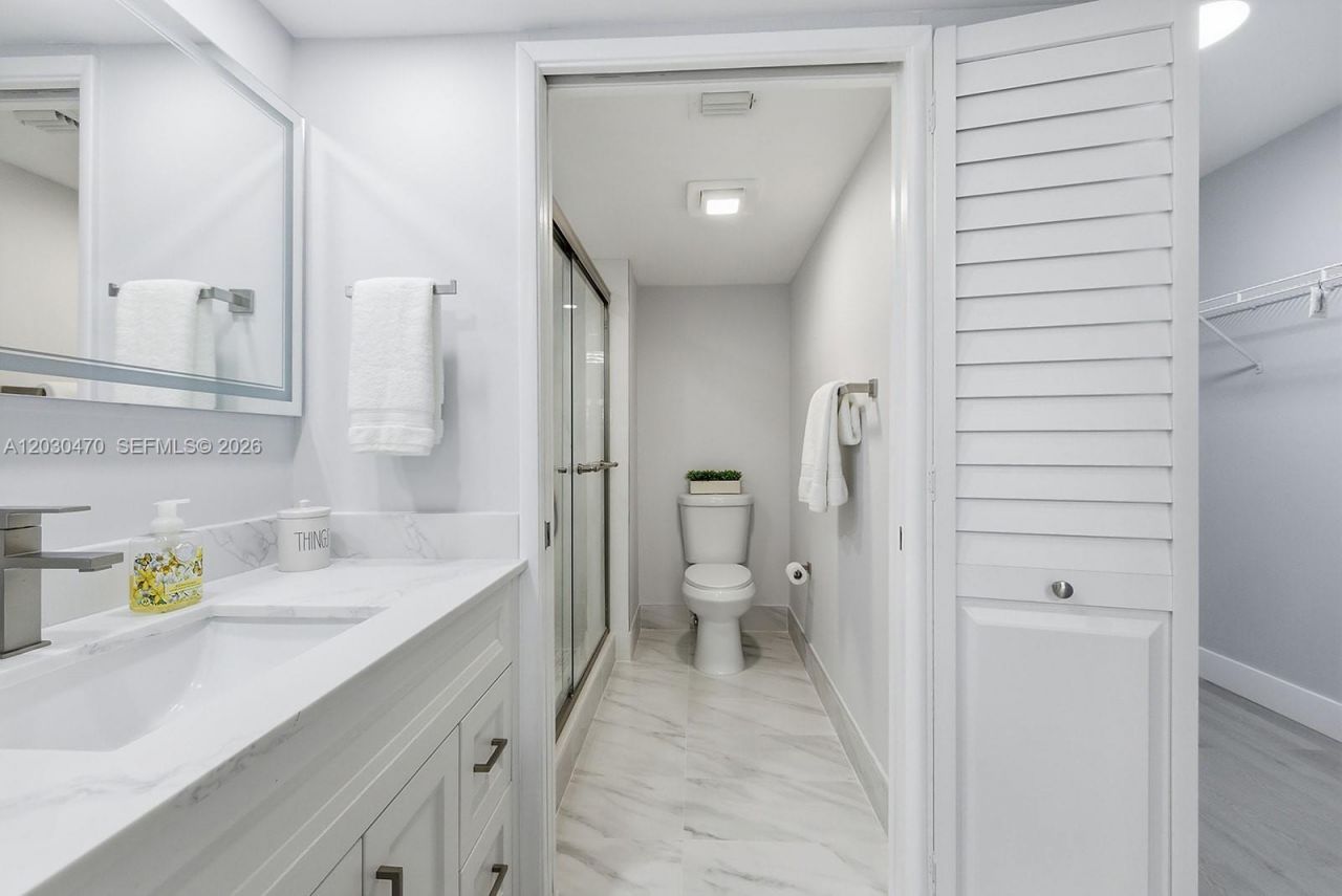 550 SW 138th Ave , Unit 206K, Pembroke Pines, FL 33027 Photo