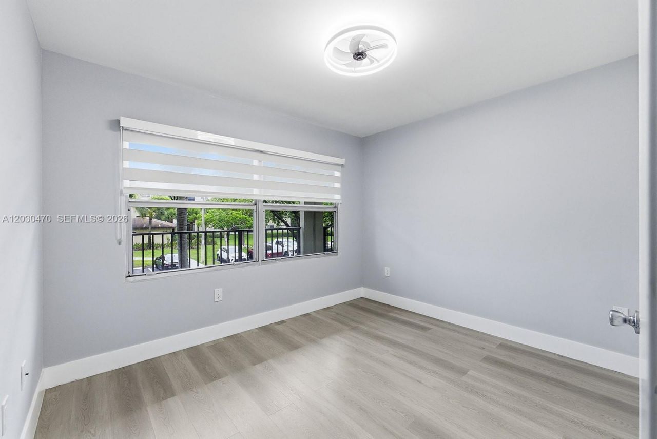 550 SW 138th Ave , Unit 206K, Pembroke Pines, FL 33027 Photo